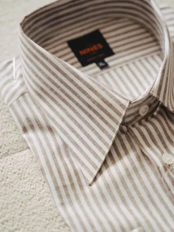 Chemise col français en lin et coton à rayures noisette