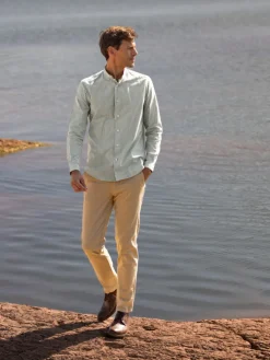 Chemise col inversé en oxford japonais à rayures vertes