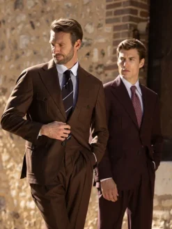 Chemise col rond à rayures marrons