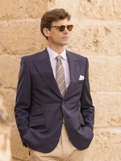 Chemise col rond infroissable à rayures marron