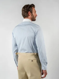 Chemise infroissable col rond à rayures bleu ciel