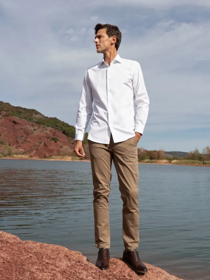 Chemise infroissable col italien blanche