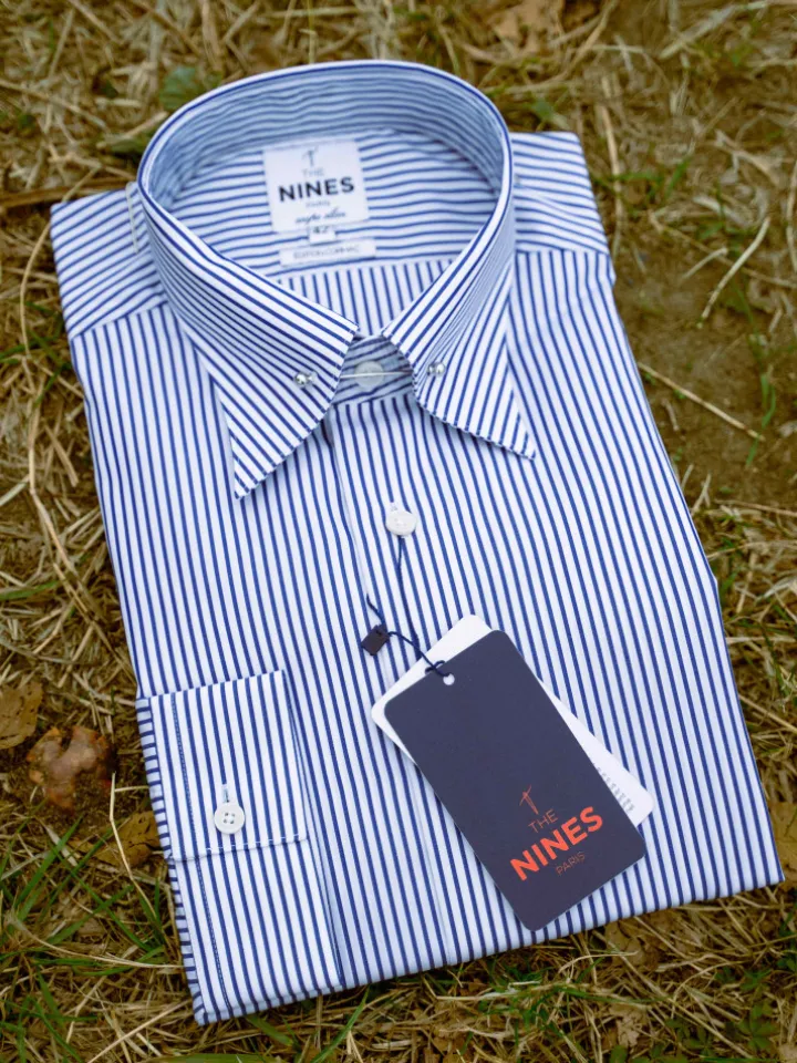 Chemise infroissable col épingle à rayures bleu marine