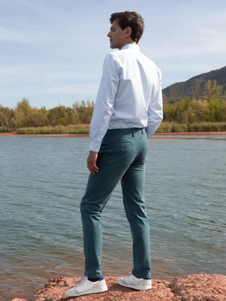 Chemise infroissable col inversé bleu ciel