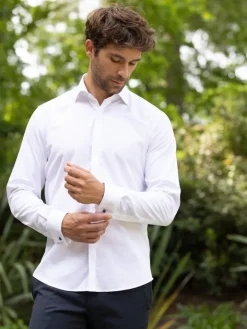 Chemise mousquetaire blanche à gorge cachée col italien