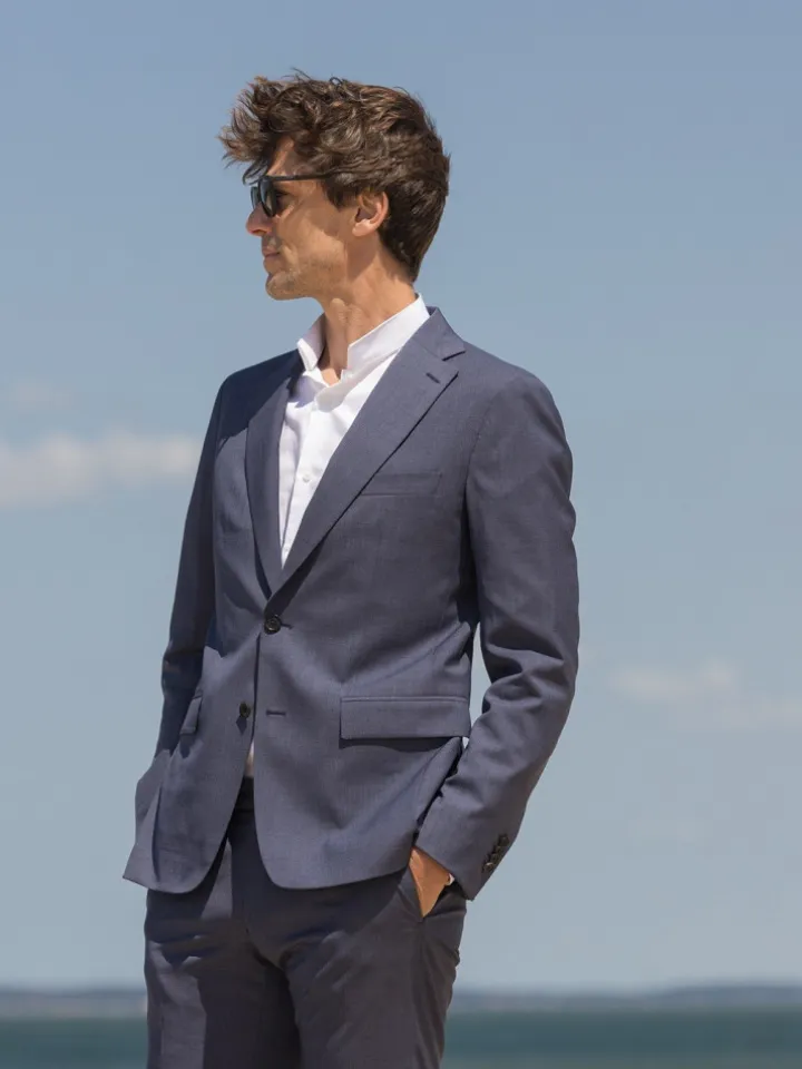 Costume laine fraîche bleu