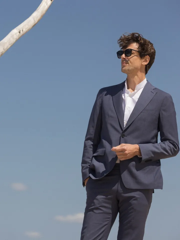 Costume laine fraîche bleu