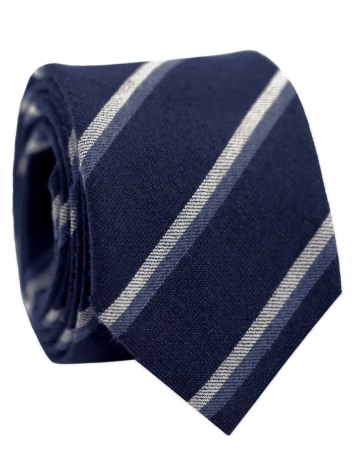 Cravate bleu marine à doubles rayures