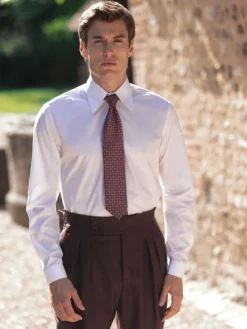 Cravate en laine bordeaux à motifs rétro