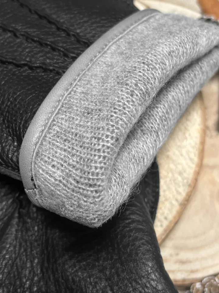 Gants en cuir tactiles noirs couture extérieure
