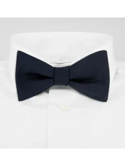 Noeud papillon en satin bleu marine à nouer Monte Carlo