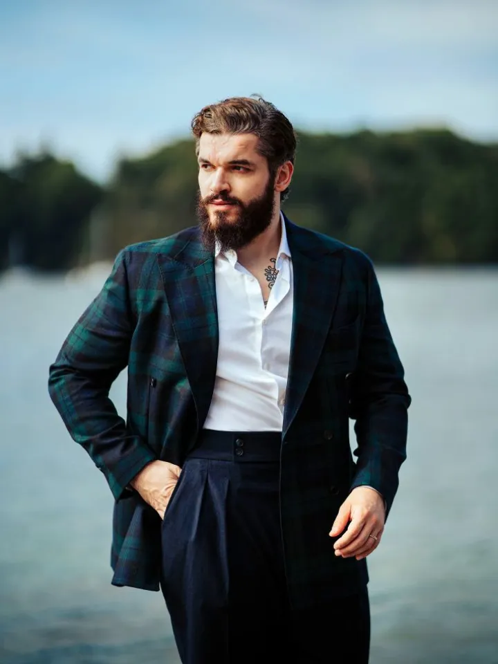 Pantalon taille haute en flanelle bleu marine Litha