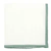 Pochette de costume en lin blanc avec ourlet vert sauge