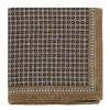 Pochette de costume en soie noisette à motifs carrés bleu