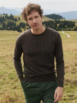Pull col rond à côtes gris poivre