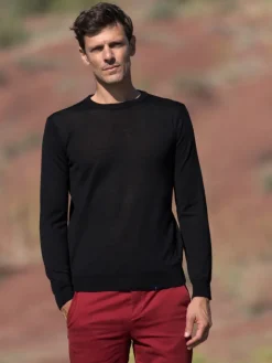 Pull col rond en laine vierge noir