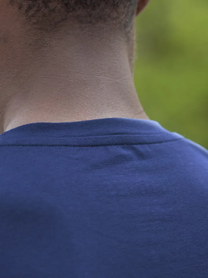 T-shirt technique bleu nuit