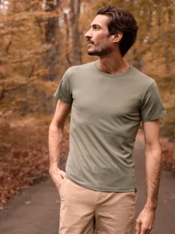 T-shirt technique vert olive